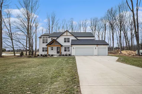580 Hawksnest, South Haven, MI 49090