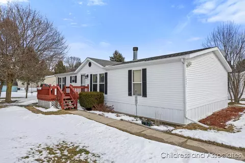 7444 Old Hickory, Belmont, MI 49306