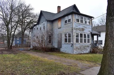 524 Forest, Kalamazoo, MI 49007