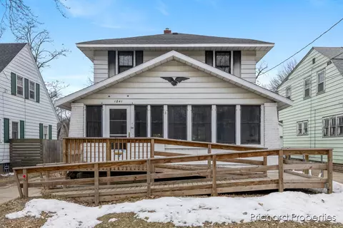 1841 Martin, Grand Rapids, MI 49507