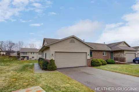 4279 Oakridge, Grand Rapids, MI 49534