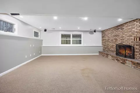 Living - 1964 Timber Trail Dr, Ada, MI 49301 photo 11 of 12