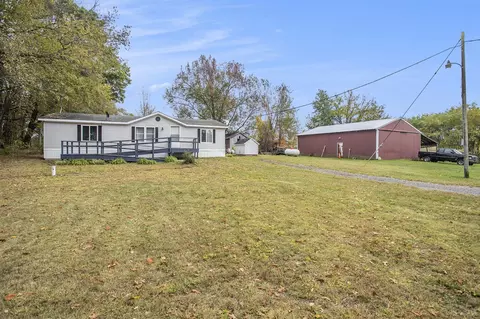 10995 N Parma, Springport, MI 49284