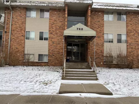 742 W Kilgore #308, Kalamazoo, MI 49008