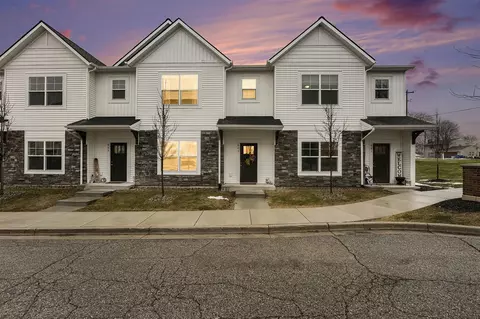 603 Bedford Fls, Sparta, MI 49345