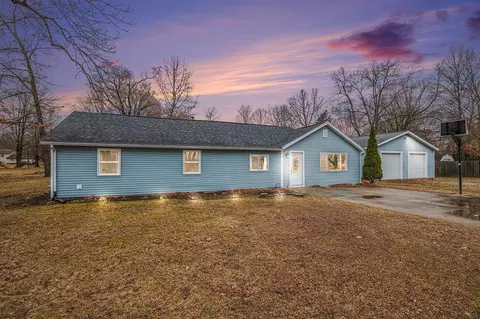 2932 Adams, Niles, MI 49120