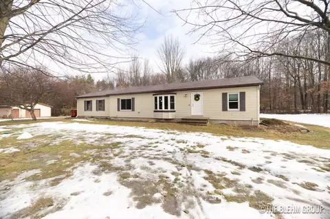 15340 Algoma, Cedar Springs, MI 49319