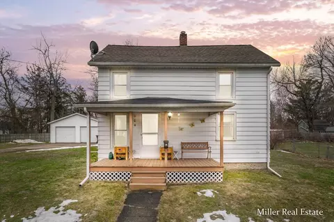 104 W Grant, Hastings, MI 49058