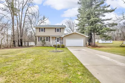 3327 Carlton, Jackson, MI 49203