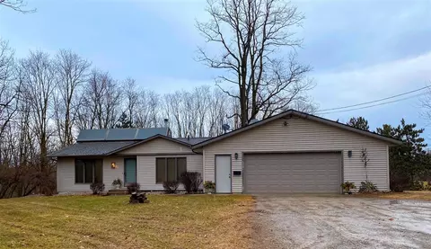20970 Waterloo, Chelsea, MI 48118
