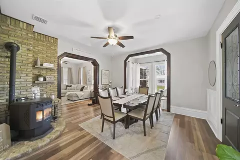 Dining - 8821 Buhl, Jerome, MI 49249 photo 2 of 2