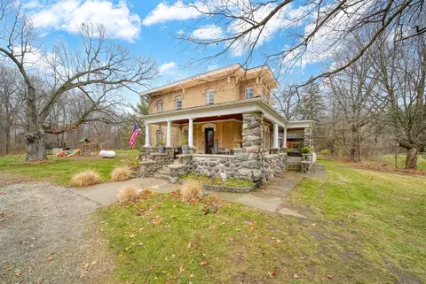 Exterior - 8821 Buhl, Jerome, MI 49249 photo 3 of 32