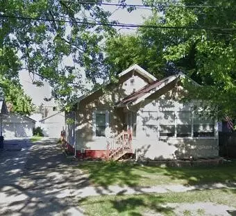 1121 Dayton, Kalamazoo, MI 49048