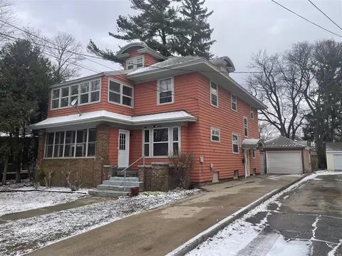505 Egleston, Kalamazoo, MI 49001