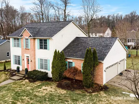 5739 Charolais Dr, Wyoming, MI 49418