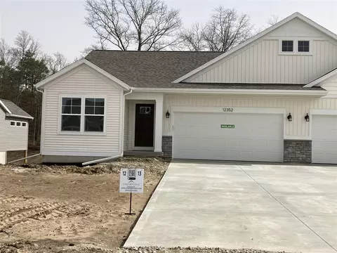 12352 Hawley #12, Grand Haven, MI 49417