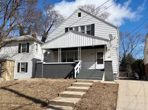 1042 Fuller, Grand Rapids, MI 49506