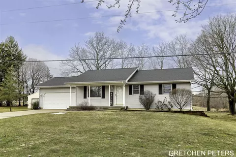 6671 Ivanrest, Byron Center, MI 49315