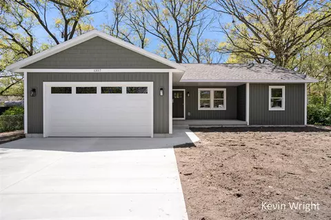 1357 Marquette, Muskegon, MI 49442