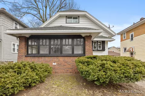 1744 Willard, Grand Rapids, MI 49507