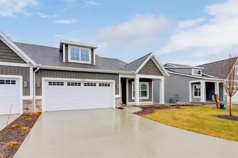 1533 Eagle Shr, Hudsonville, MI 49426