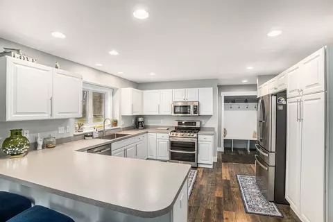 Kitchen - 7335 N North Lake Orch, Gregory, MI 48137 photo 1 of 2