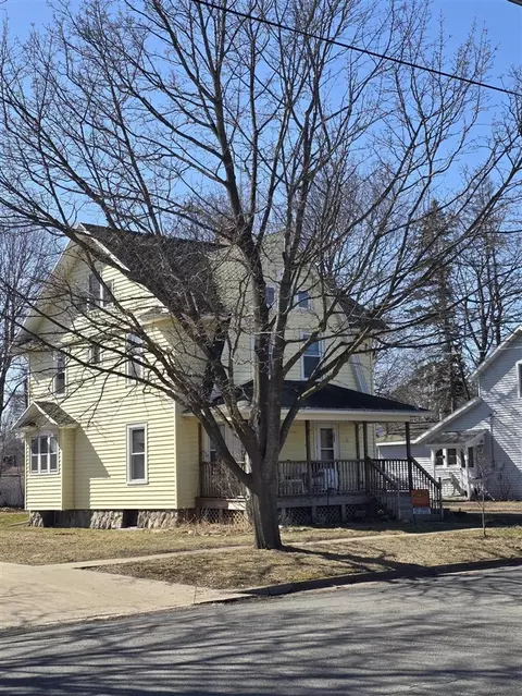 320 W Madison, Hastings, MI 49058
