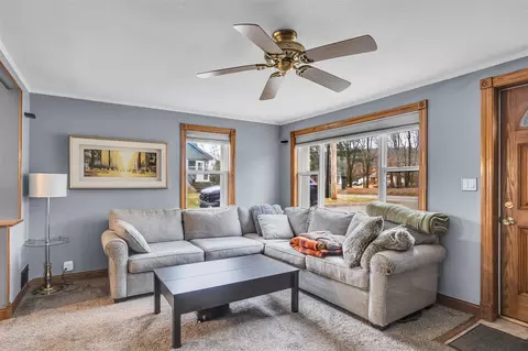 7905 E Michigan, Jackson, MI 49201 photo 2