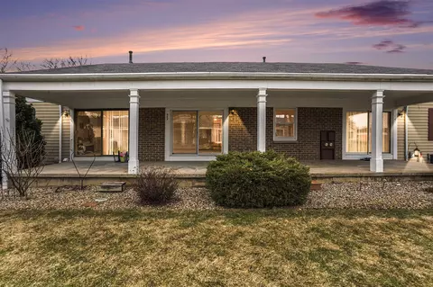 949 Village, Jenison, MI 49428