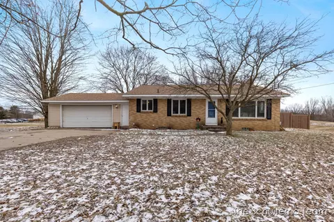1539 100th, Byron Center, MI 49315