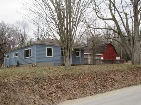 4023 Jackson, Saranac, MI 48881