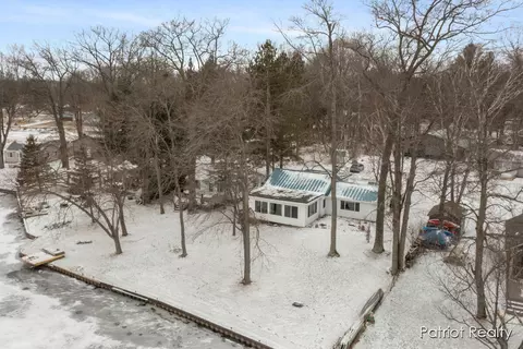 1122 Woodland, White Cloud, MI 49349