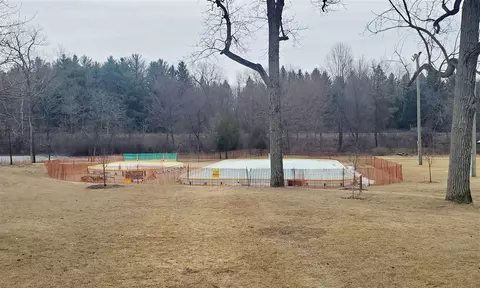 7211 Home, Harbert, MI 49115 photo 32