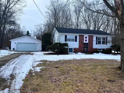55 Vernon, Muskegon, MI 49445