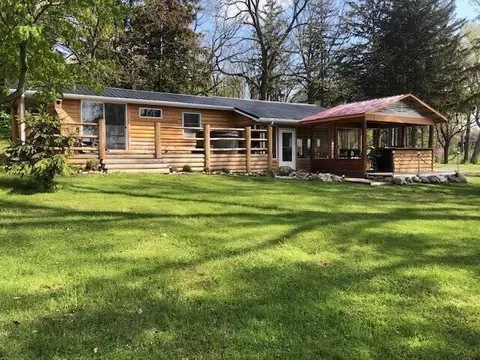 1331 Us 12, Tipton, MI 49287