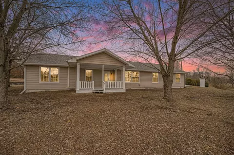 87679 Co Rd 668, Decatur, MI 49045