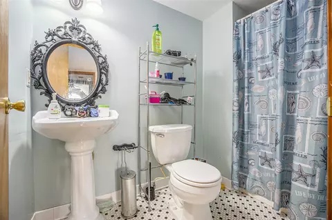 Bath - 6903 Holland, Pearl Beach, MI 48001 photo 1 of 3