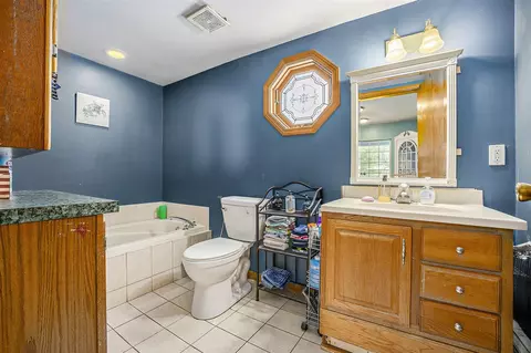 Bath - 6903 Holland, Pearl Beach, MI 48001 photo 2 of 3