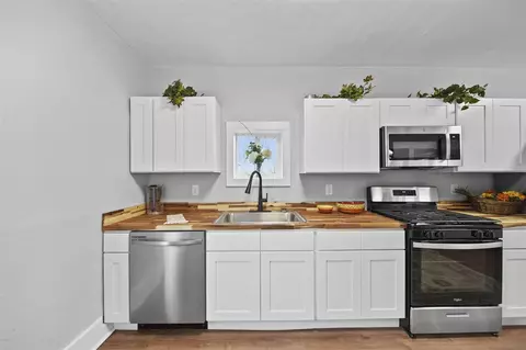 Kitchen - 10034 Pulaski, Hanover, MI 49241 photo 1 of 1