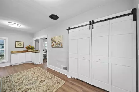 Entry Way - 10034 Pulaski, Hanover, MI 49241 photo 3 of 5