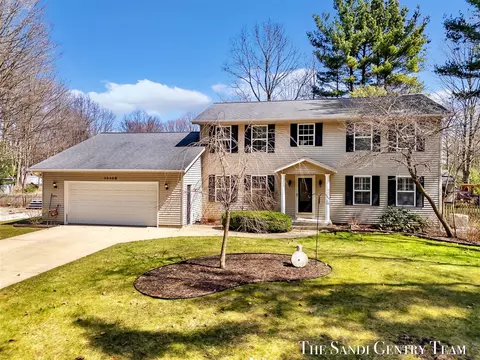 10108 Lakeshore, West Olive, MI 49460