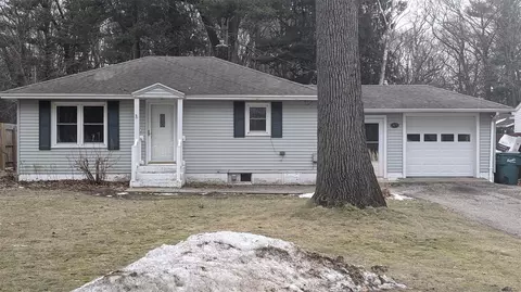 423 E Alice, Whitehall, MI 49461