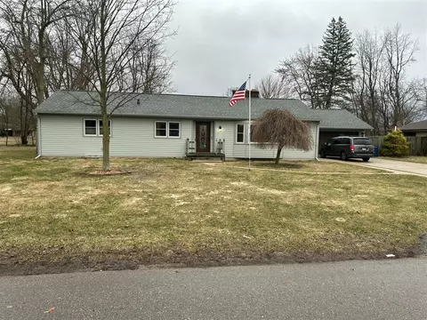 628 N Orient, Parchment, MI 49004