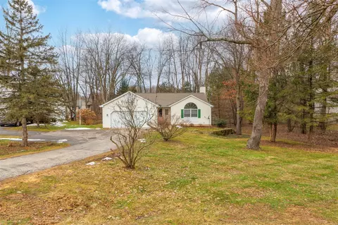 5212 S 12th, Portage, MI 49024