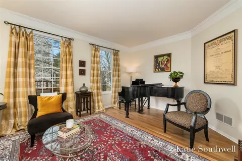 Living - 4636 Oakwright, Ada, MI 49301 photo 2 of 6