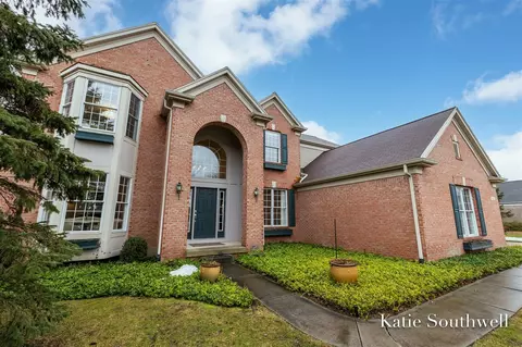 Exterior - 4636 Oakwright, Ada, MI 49301 photo 2 of 11