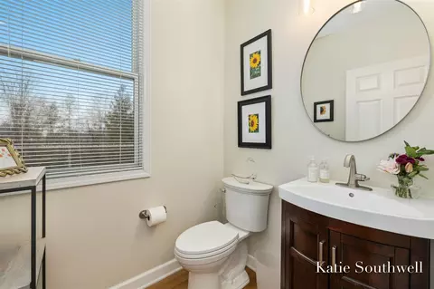 Bath - 4636 Oakwright, Ada, MI 49301 photo 1 of 6