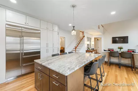 Kitchen - 4636 Oakwright, Ada, MI 49301 photo 7 of 10