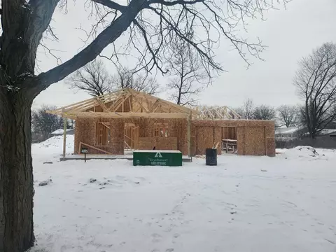 4805 Lakepointe, Detroit, MI 48224