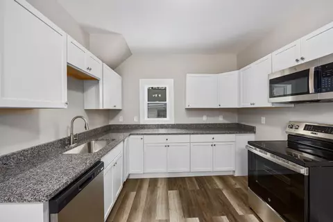 Kitchen - 510 E Gilson, Edmore, MI 48829 photo 2 of 2